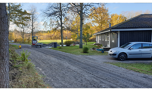 Extra parkeringsplats på gräsmatta